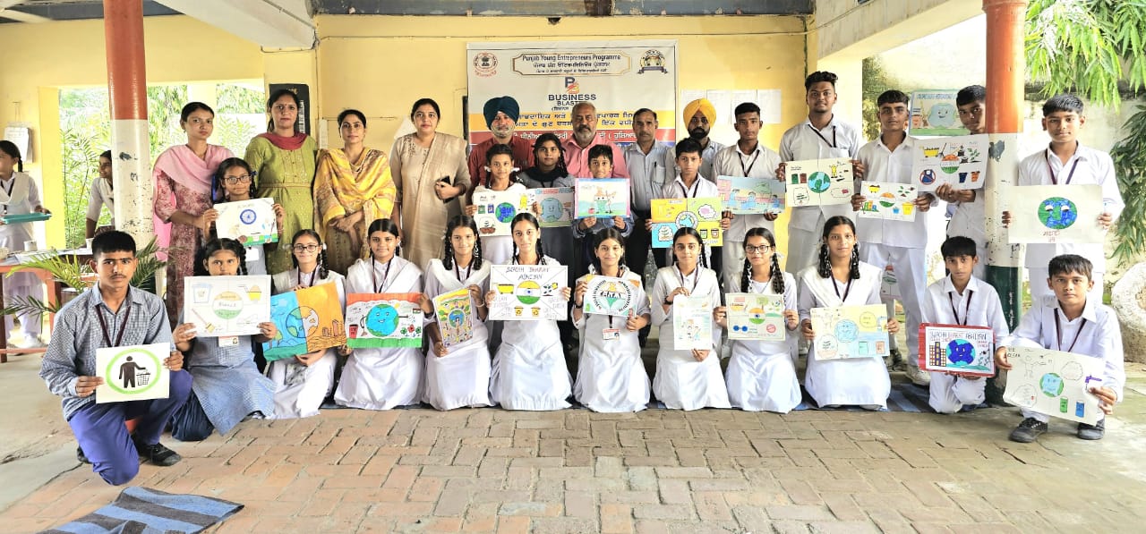 ਸਵੱਛ ਪਖਵਾੜੇ ਤਹਿਤ ਵਿਦਿਆਰਥੀਆਂ ਦੇ ਸਲੋਗਨ ਪੋਸਟਰ ਅਤੇ ਪੇਂਟਿੰਗ ਮੁਕਾਬਲੇ ਕਰਵਾਏ